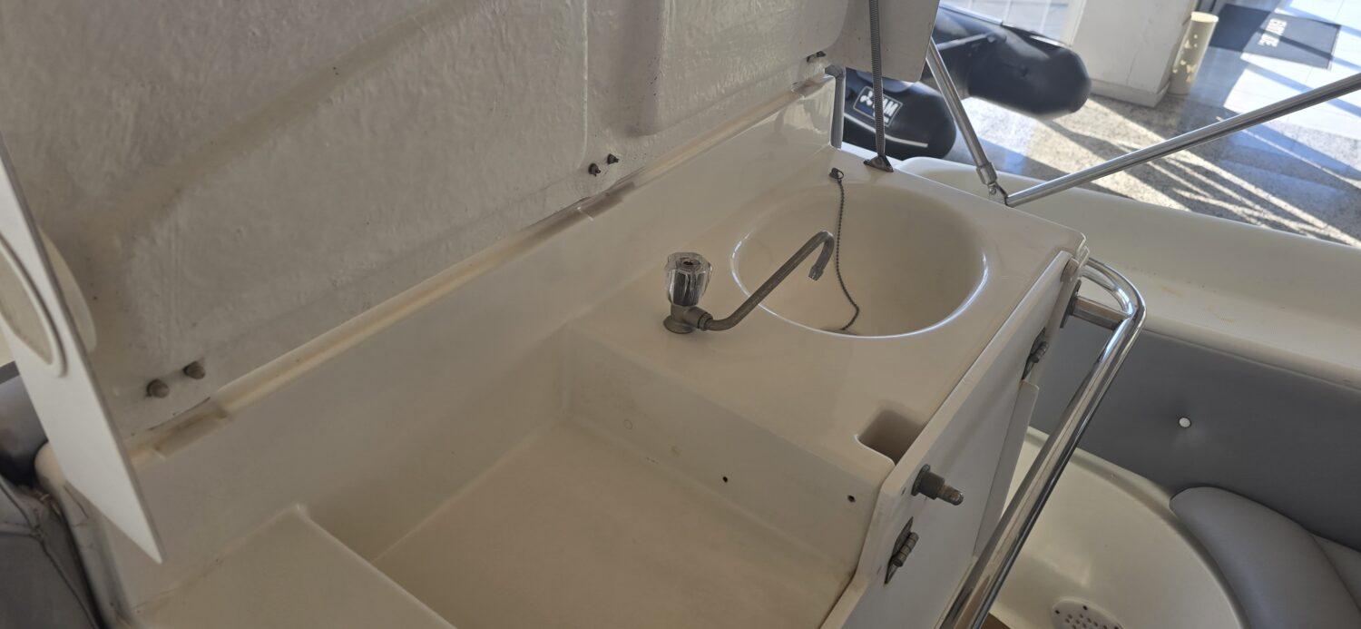 Zodiac Medline III – Image 9